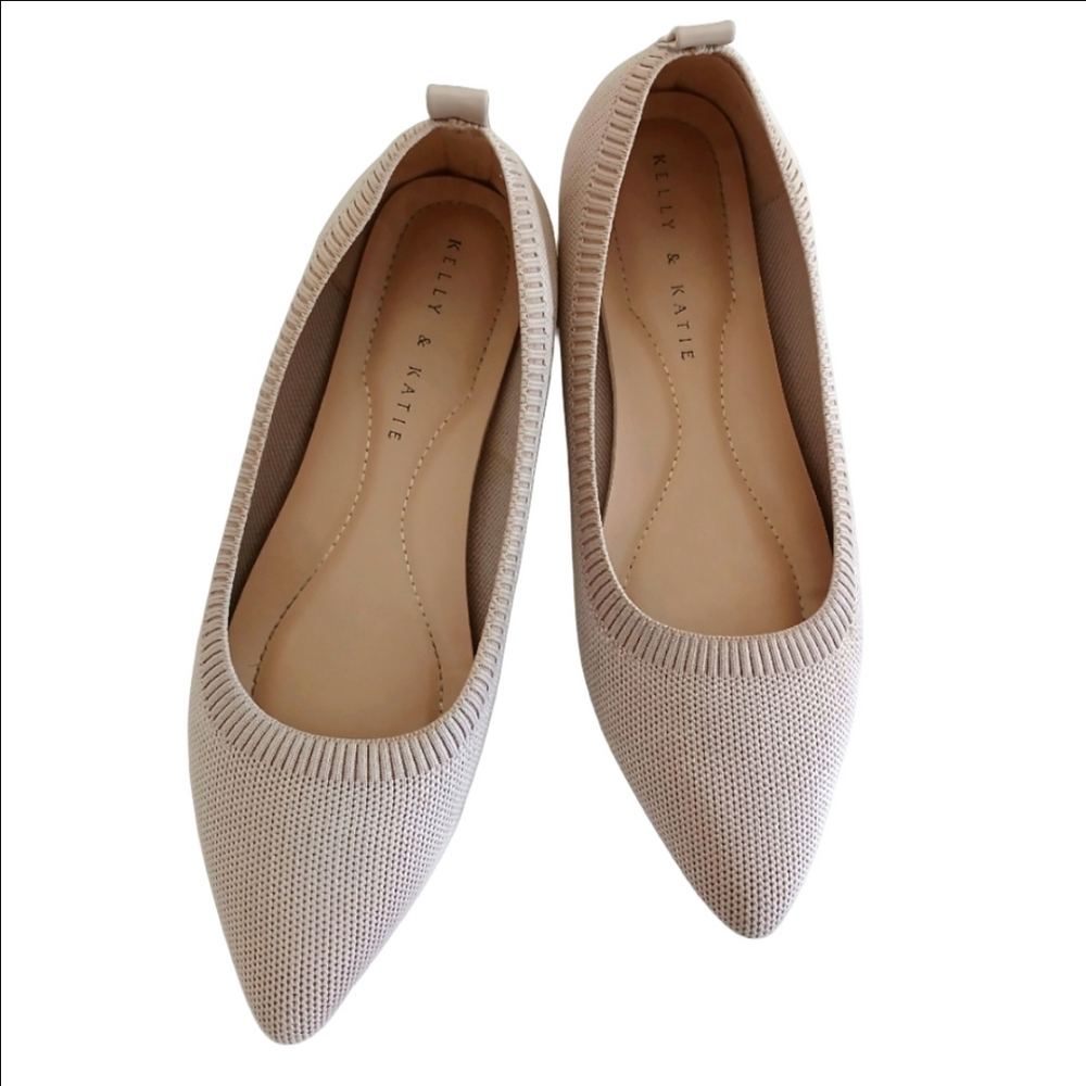 Kelly & Katie Tan Pointed Toes Ballet Flats Size 8 W
